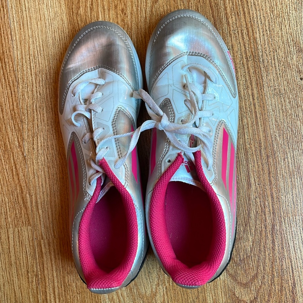 Adidas F-50